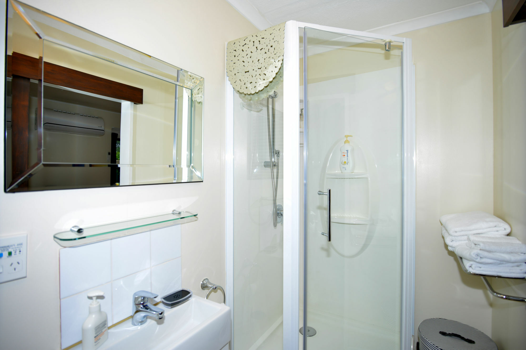 Avenue Westgrove B&B Christchurch Eksteriør billede
